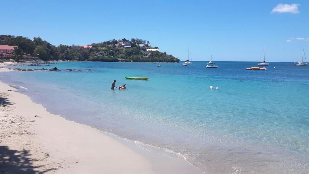 Ocean Bayalocation Apartment L'Anse Mitan Екстериор снимка
