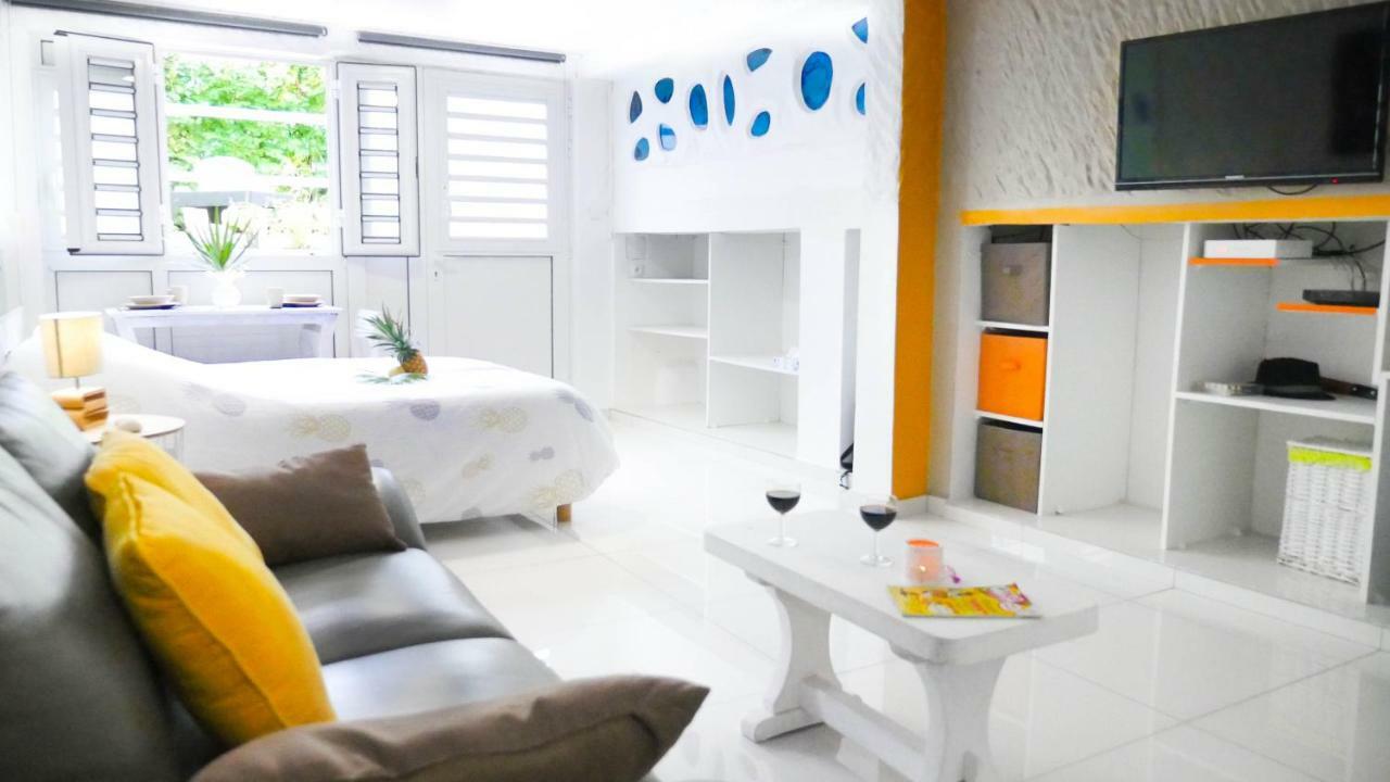 Ocean Bayalocation Apartment L'Anse Mitan Екстериор снимка